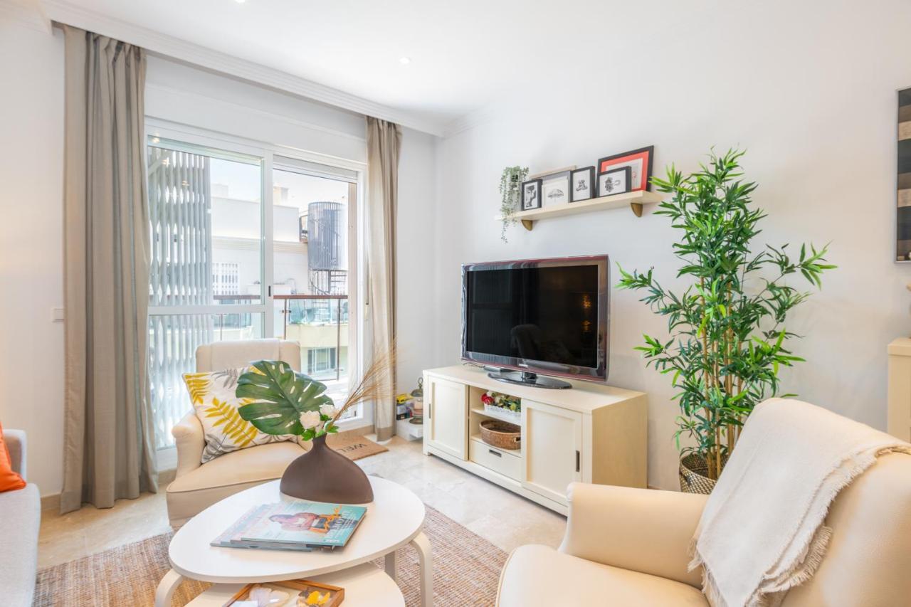 Appartamento Atico 2 Terrazas Junto Al Mar By Rent Me Estepona Esterno foto