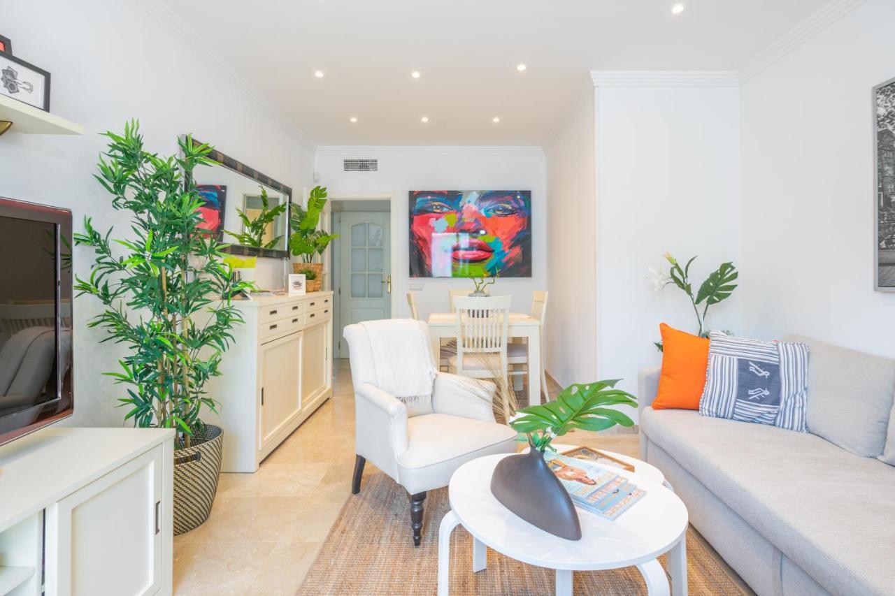 Appartamento Atico 2 Terrazas Junto Al Mar By Rent Me Estepona Esterno foto