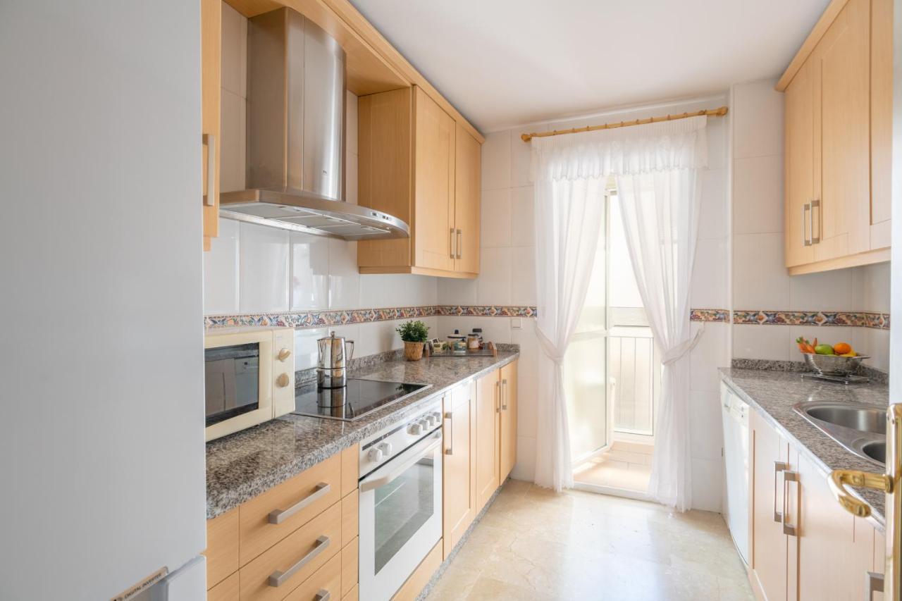 Appartamento Atico 2 Terrazas Junto Al Mar By Rent Me Estepona Esterno foto