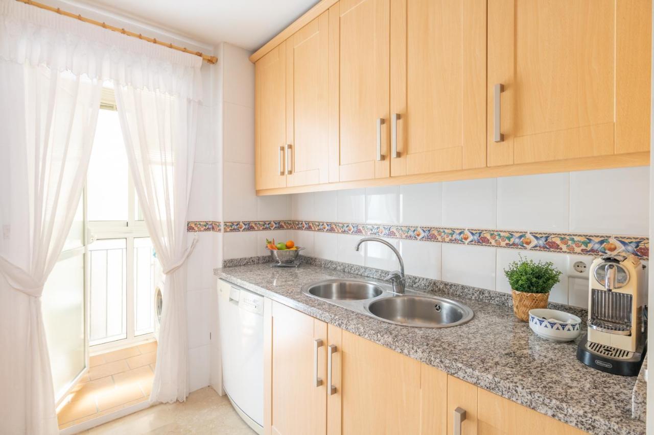Appartamento Atico 2 Terrazas Junto Al Mar By Rent Me Estepona Esterno foto